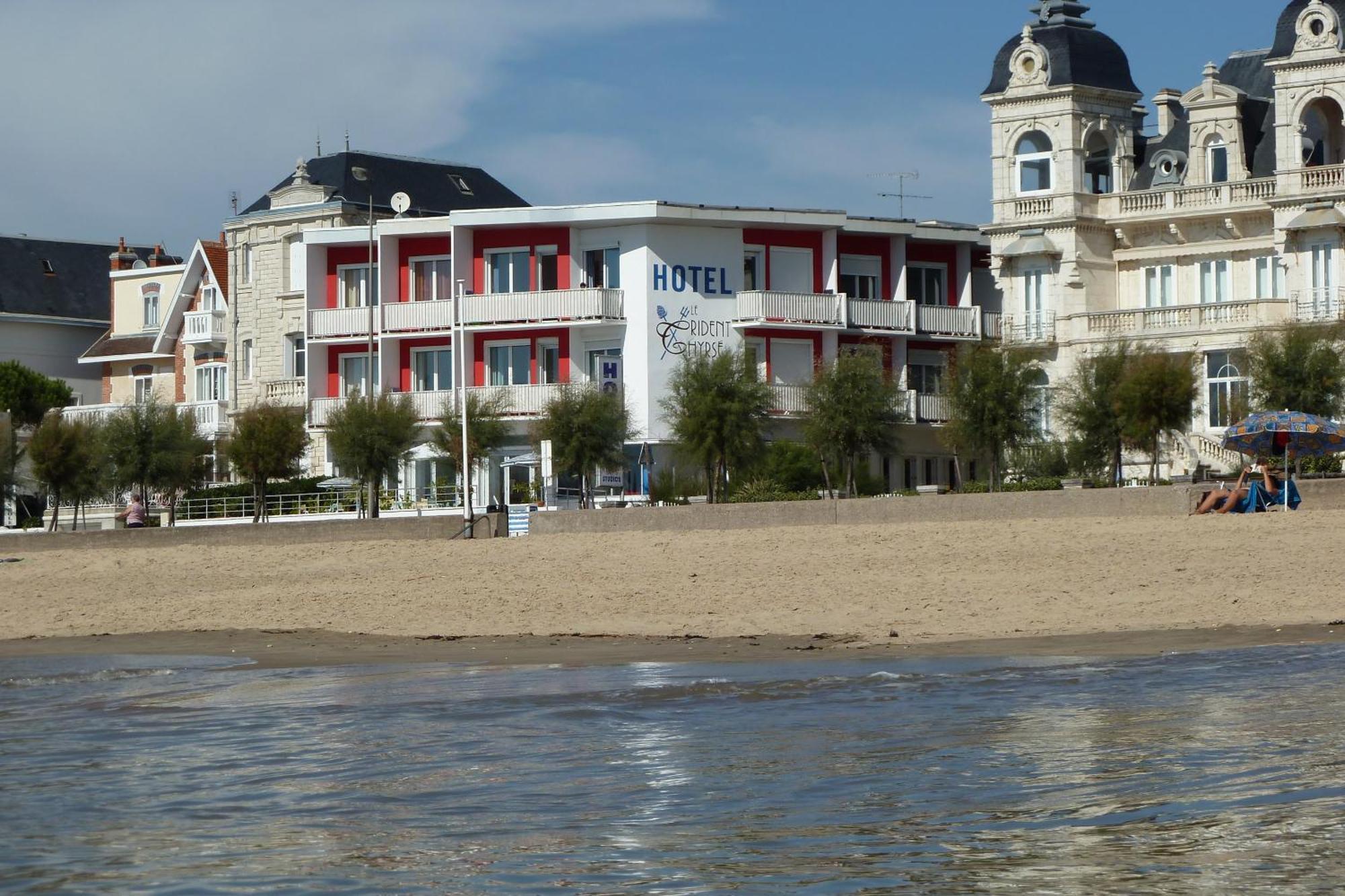 Hotel Le Trident Thyrse Руайян Экстерьер фото